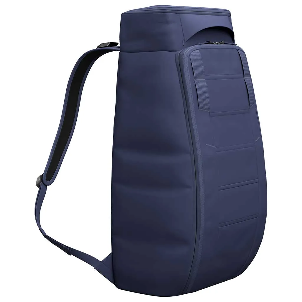 Hugger Backpack 30