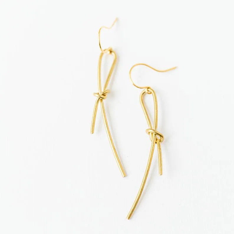 Knot earrings