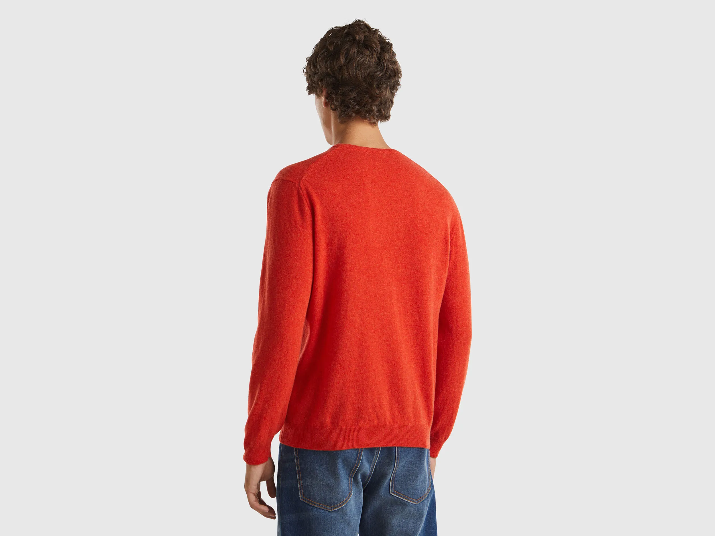 Marl orange V-neck sweater in pure Merino wool - Orange | Benetton