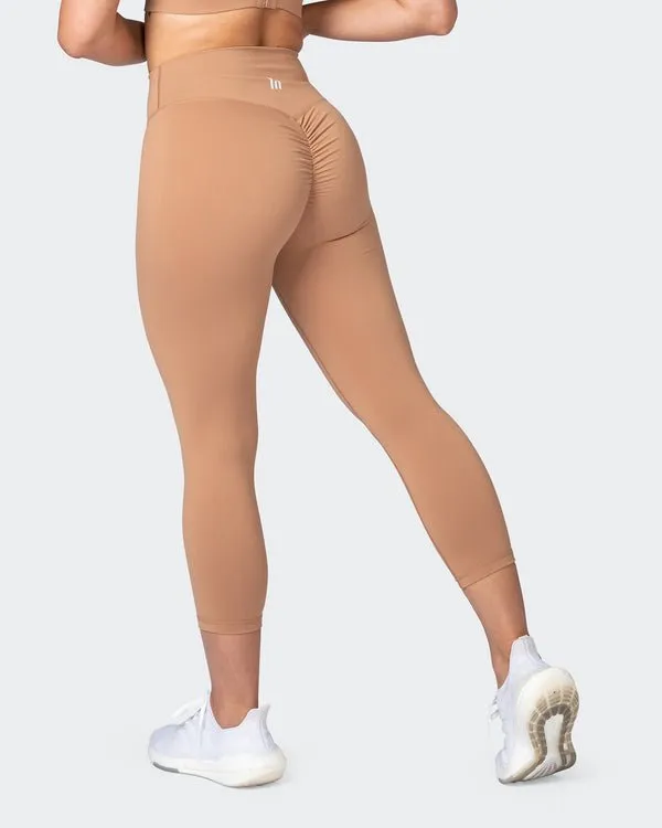 Signature Scrunch 7/8 Leggings - Cashew