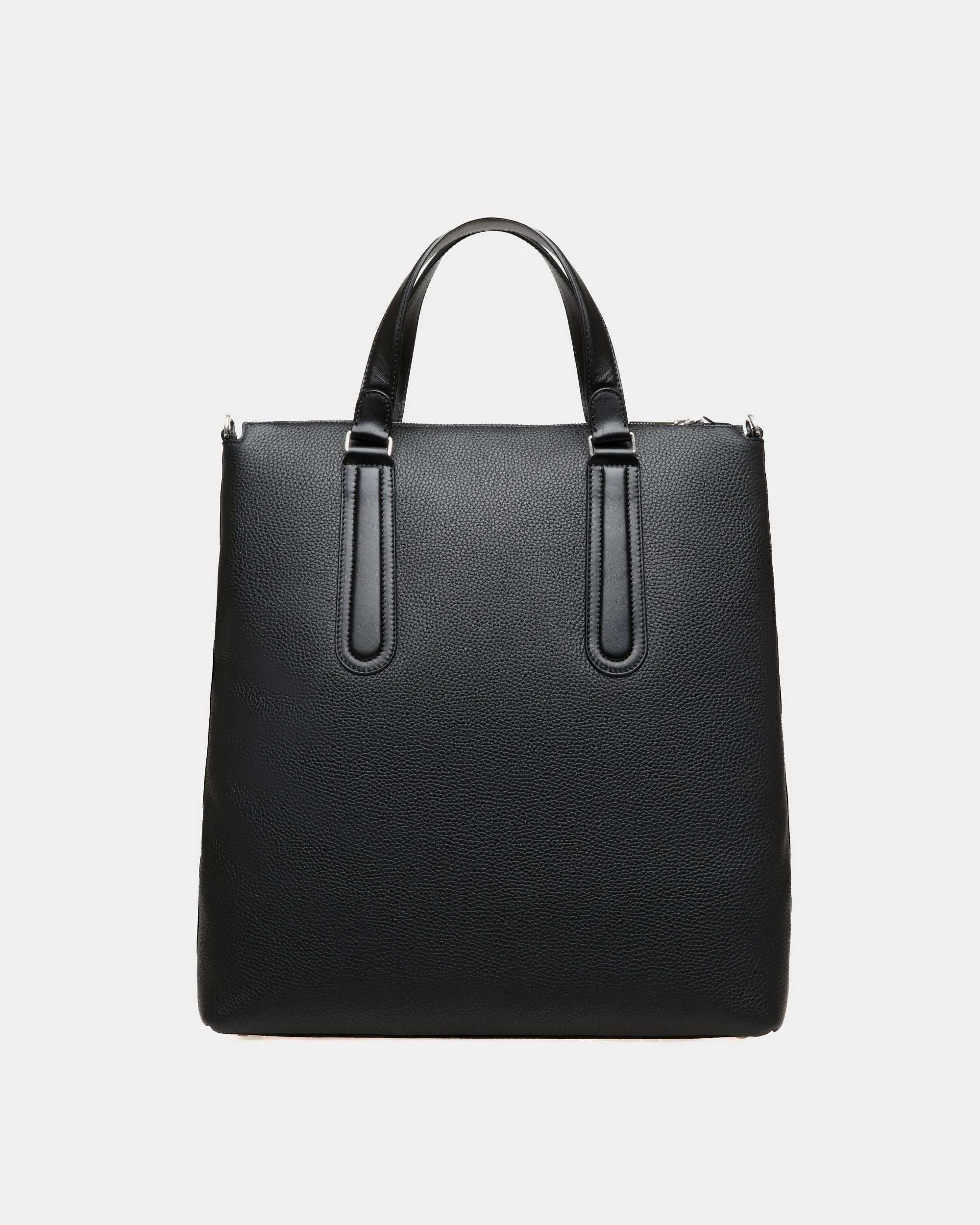 Spin Tote in Black Grained Leather 