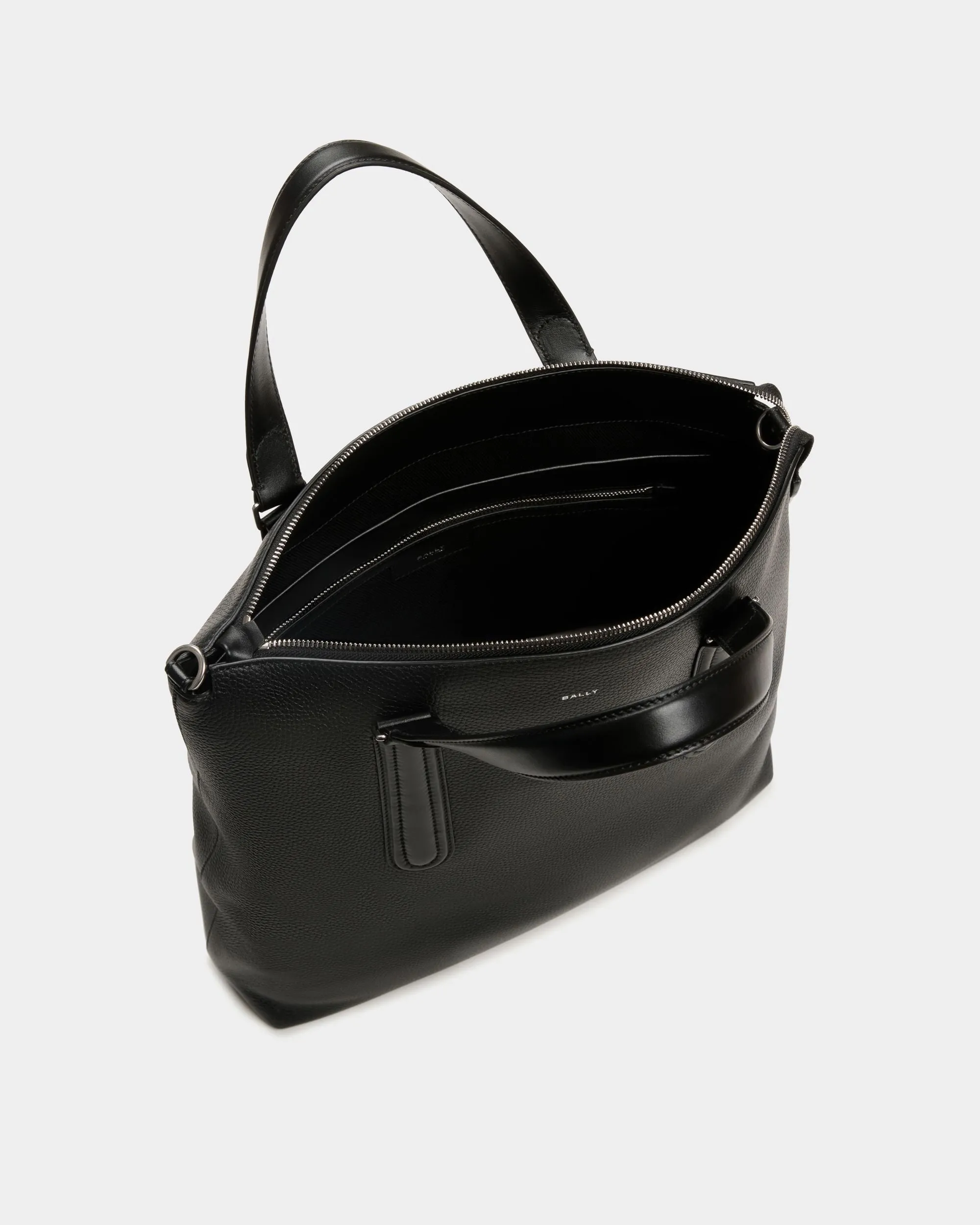 Spin Tote in Black Grained Leather 