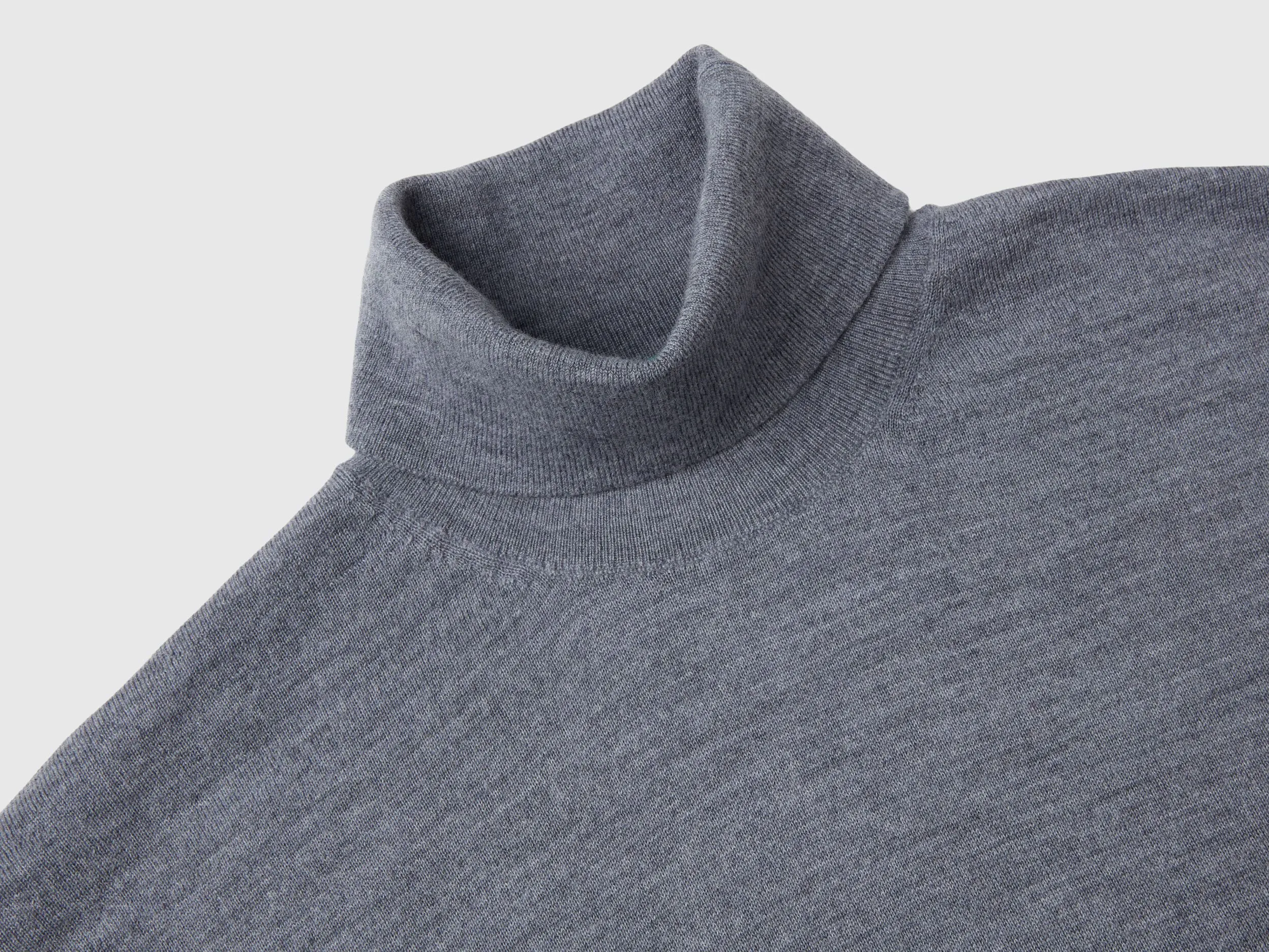 Turtleneck in pure Merino wool - Dark Gray | Benetton