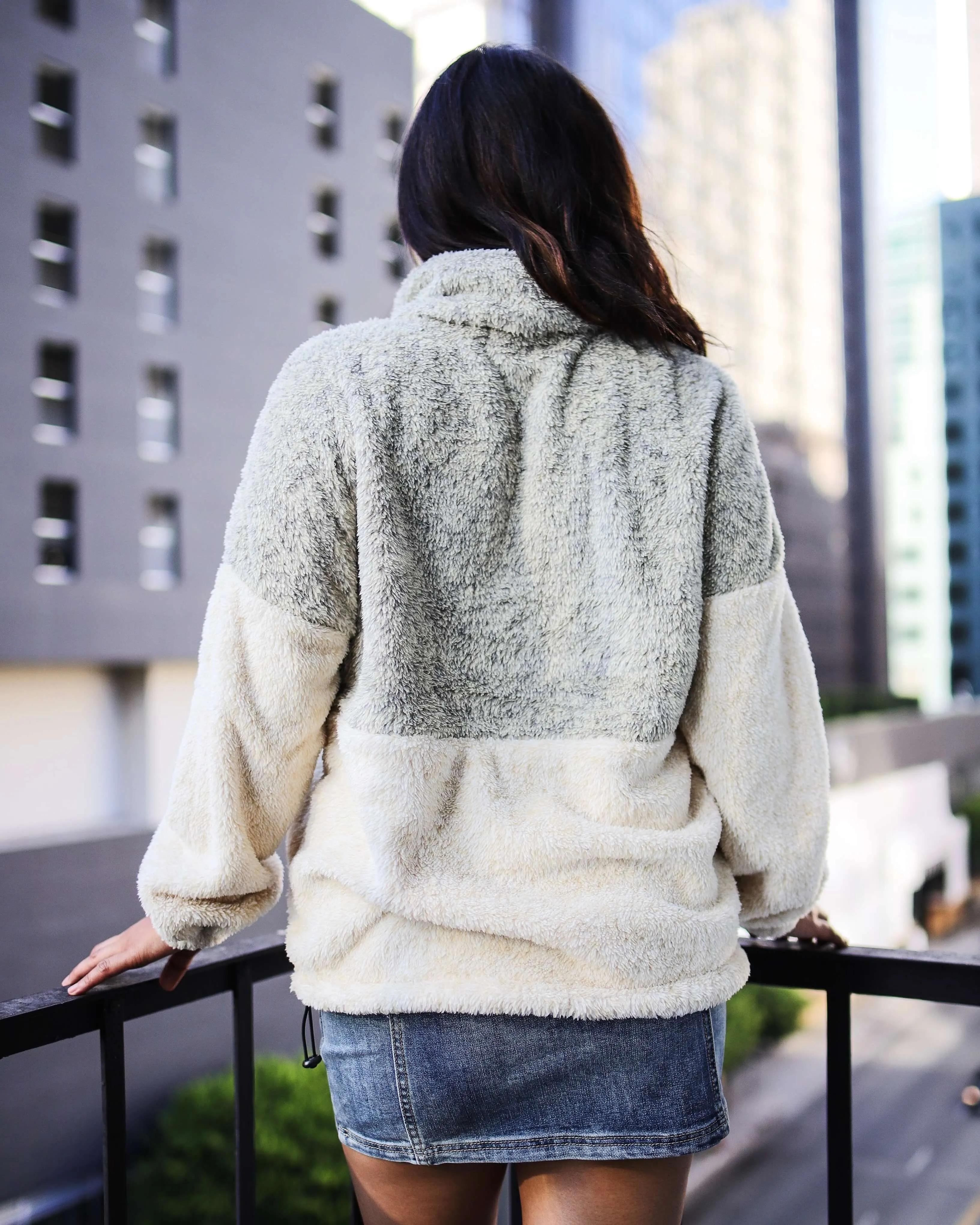 Two Tone Sherpa Half-Zip Pullover - Taupe/Cream