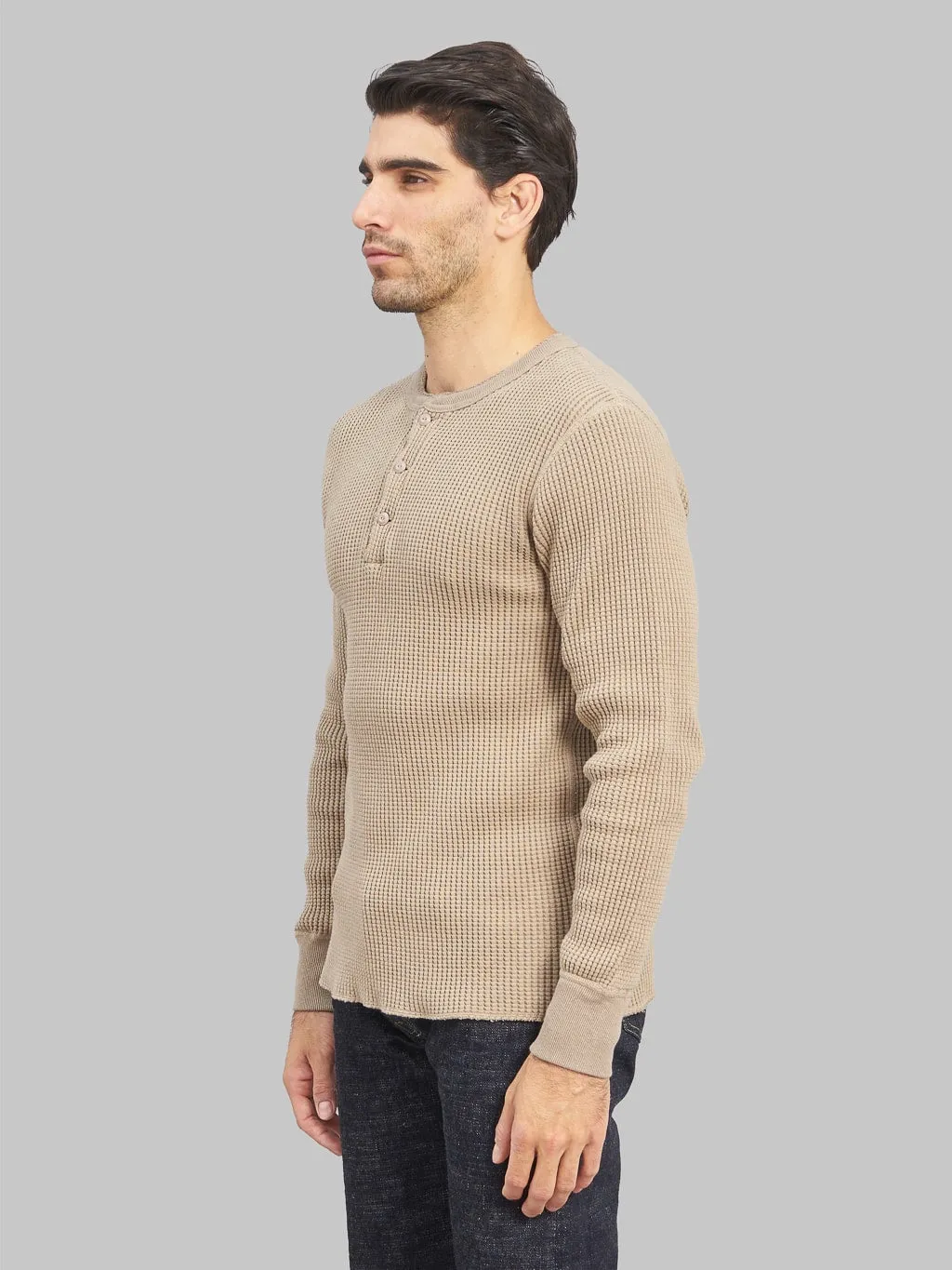 UES Thermal Big Waffle Henley T-Shirt Beige