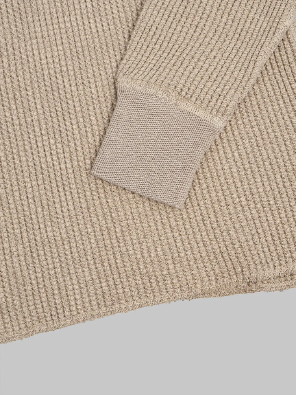 UES Thermal Big Waffle Henley T-Shirt Beige