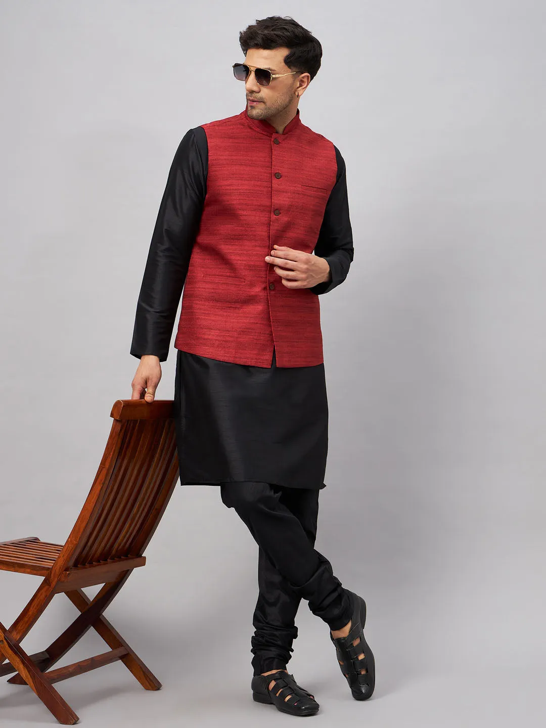 VM By VASTRAMAY Men's Maroon Jacket With Black Solid Silk Blend Kurta and Pyjama Set