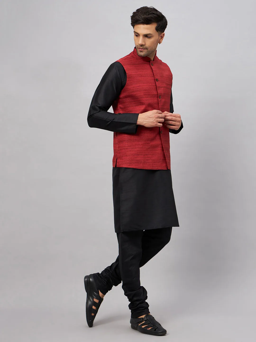 VM By VASTRAMAY Men's Maroon Jacket With Black Solid Silk Blend Kurta and Pyjama Set