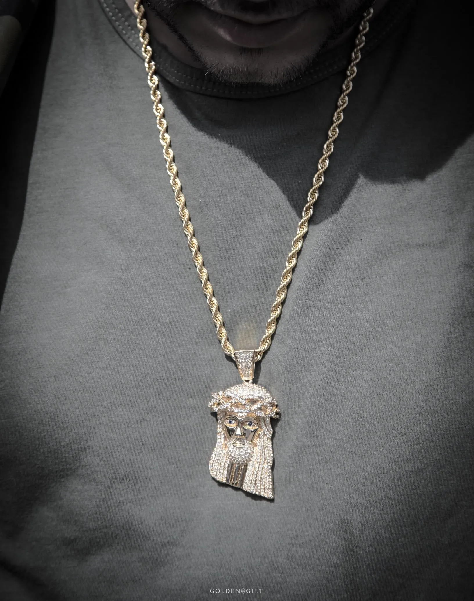 Xl Jesus with Rope Chain 18K Gold Platted Golden Gilt Pendant