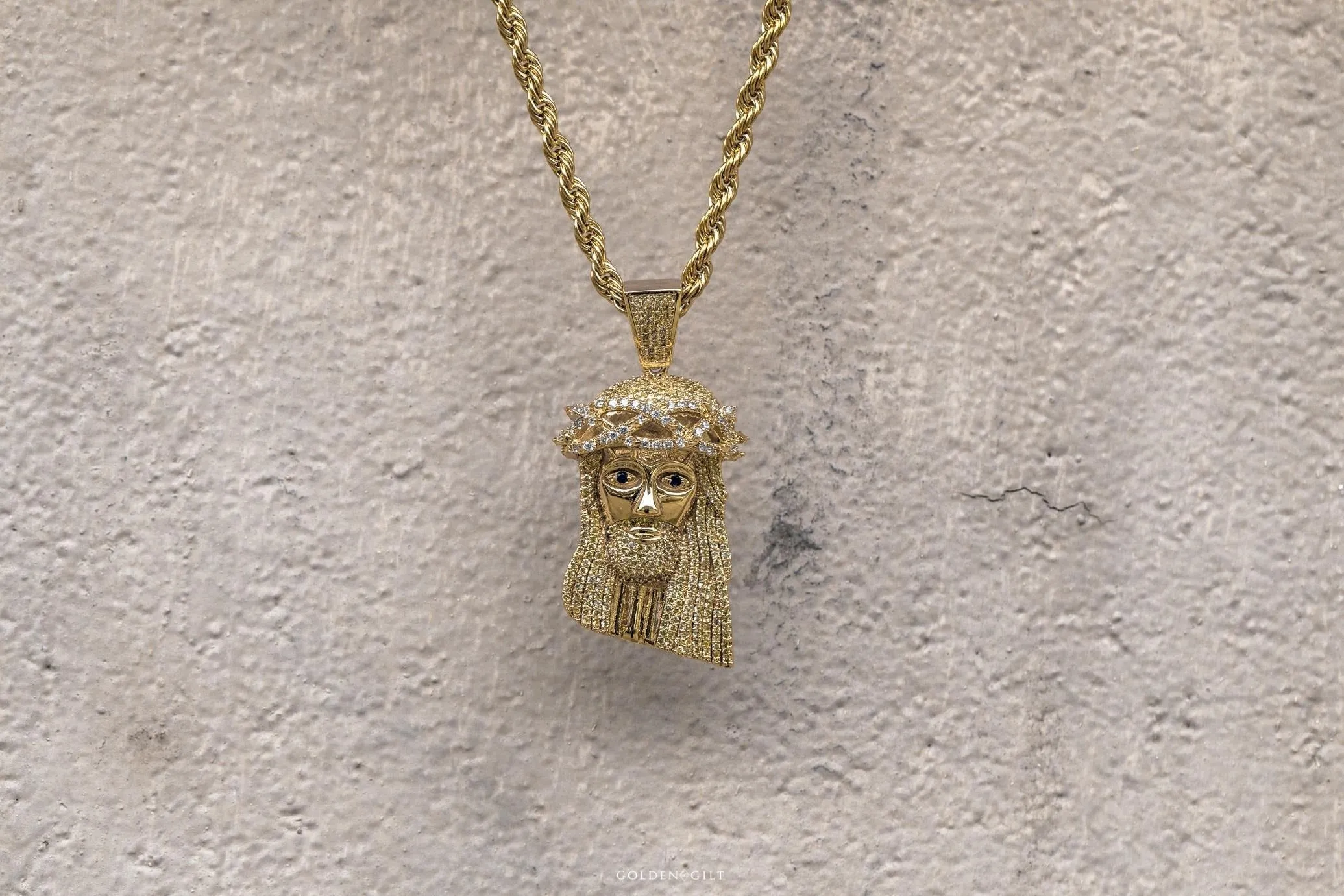 Xl Jesus with Rope Chain 18K Gold Platted Golden Gilt Pendant